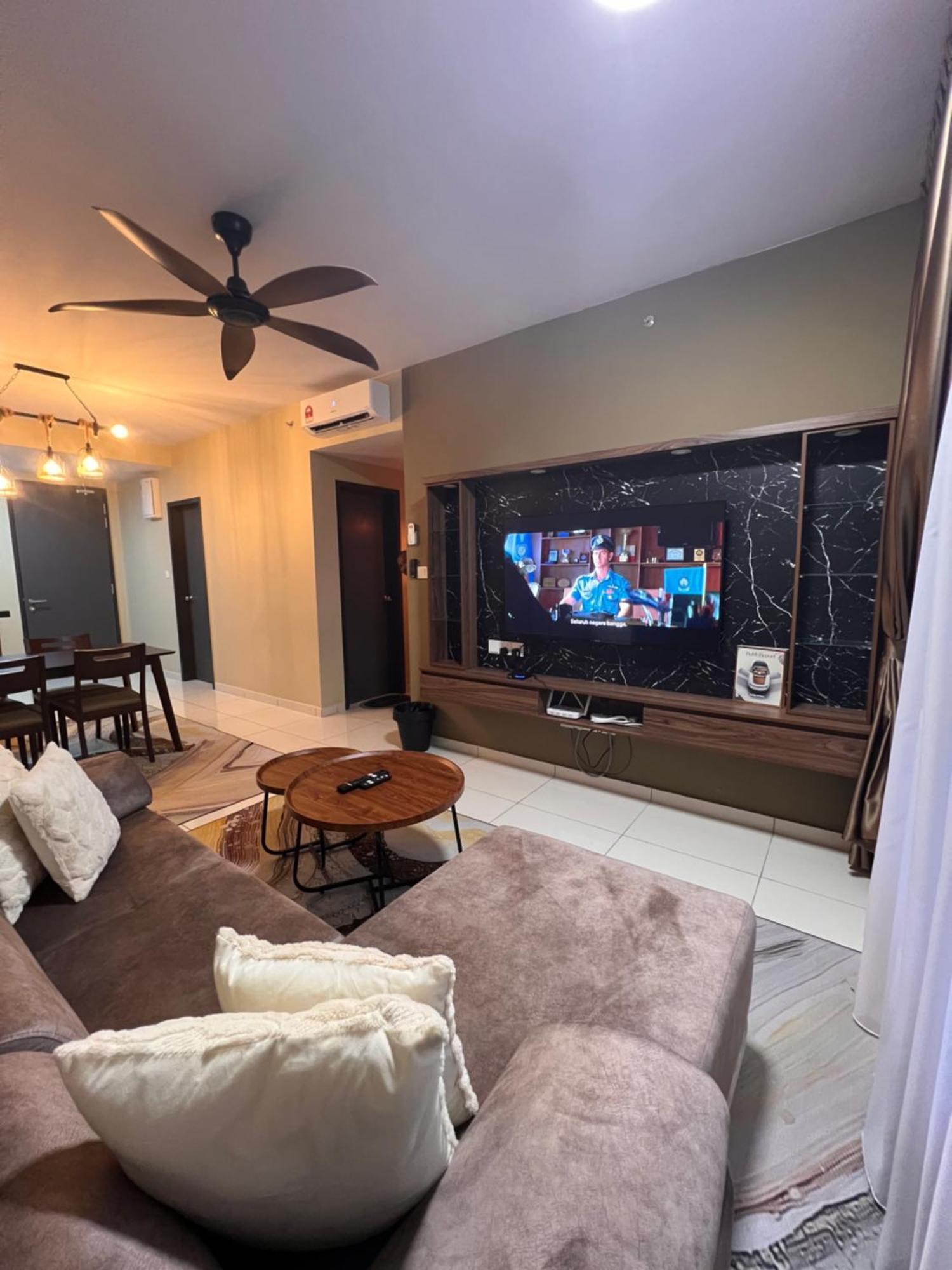 Apartment Gamuda Gardens Gaia 2r1b Skyline Luge Rawang