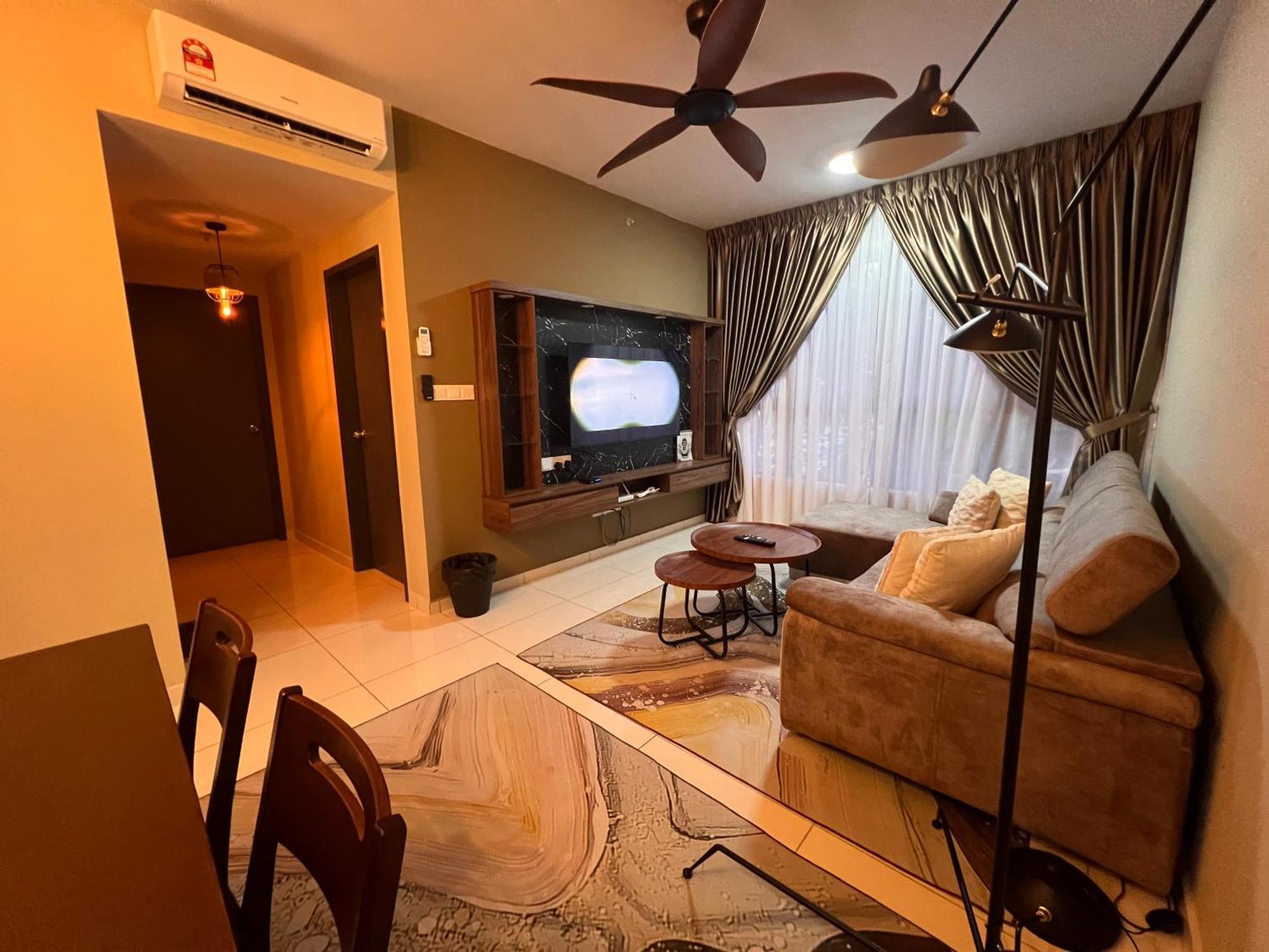 Apartment Gamuda Gardens Gaia 2r1b Skyline Luge Rawang